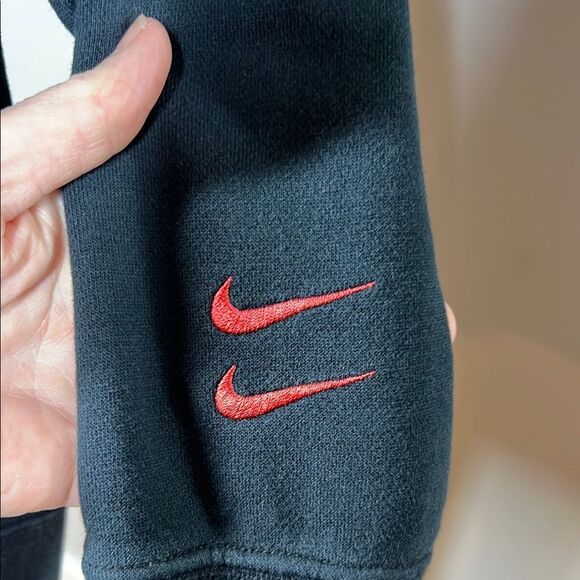 Nike Black Sweatshirt with Lime Text - Picture 5 of 6